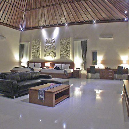 Villa Beachside Ґіаньяр Екстер'єр фото